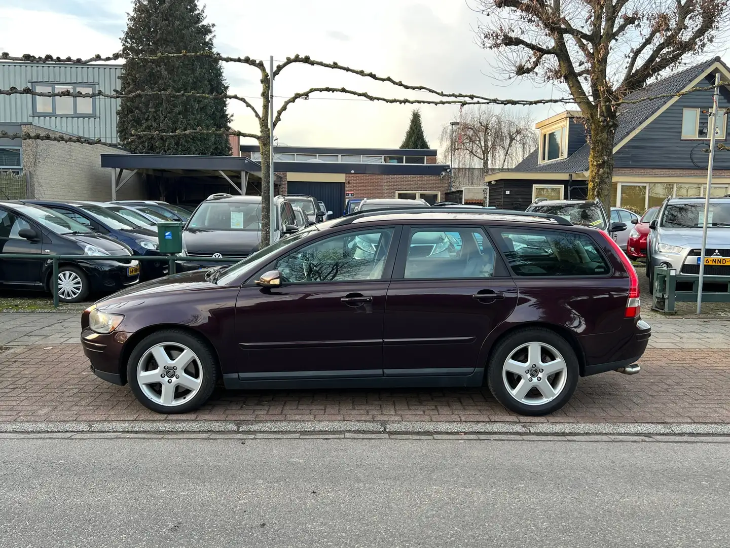 Volvo V50 2.5 T5 Momentum *Krachtige 5-cilinder ** Zweedse K Violett - 2