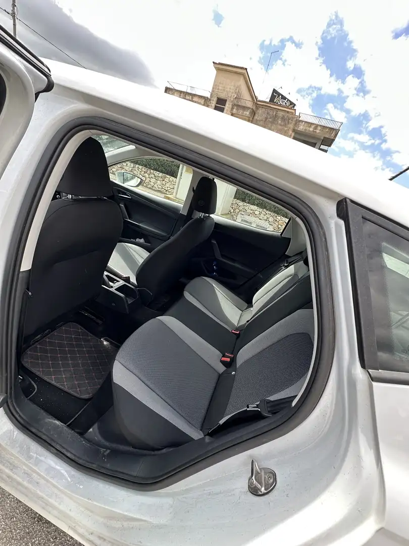 SEAT Ibiza 1.6 tdi Business 95cv - 1