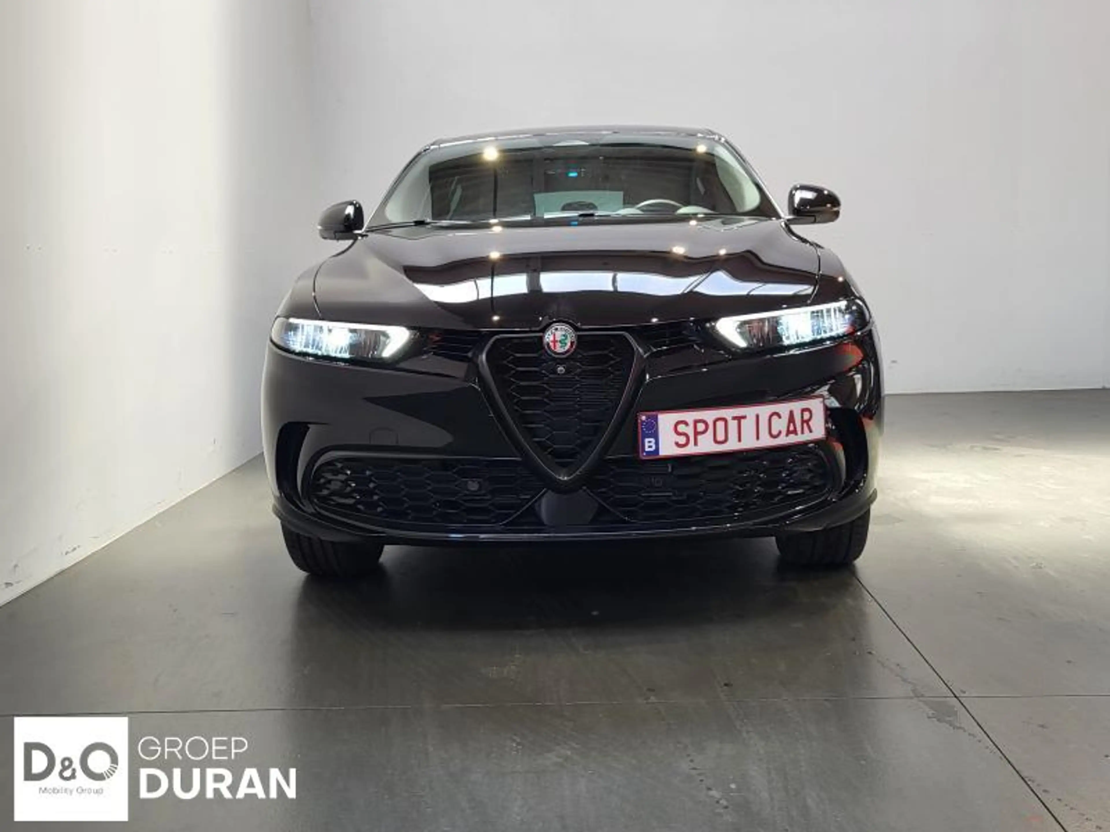 Alfa Romeo Tonale Sprint Plug-in Hybrid Q4 190 — photo 9