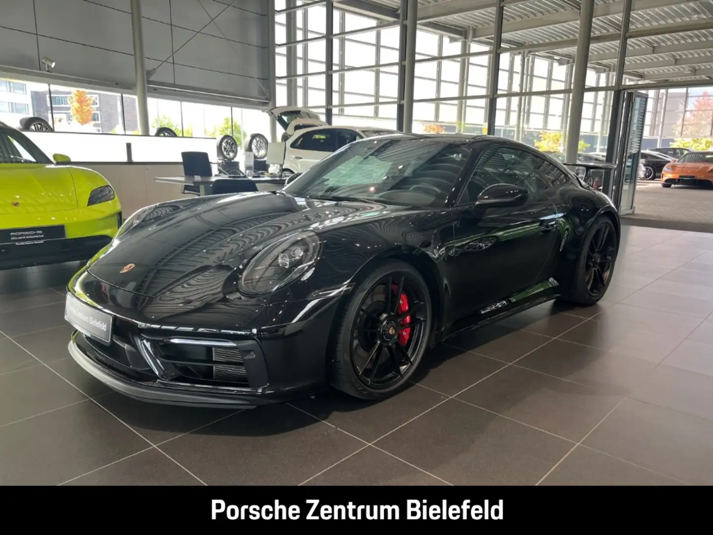 Porsche 992 911 Carrera GTS BOSE Rückfahrkamera LED Schwarz - 1