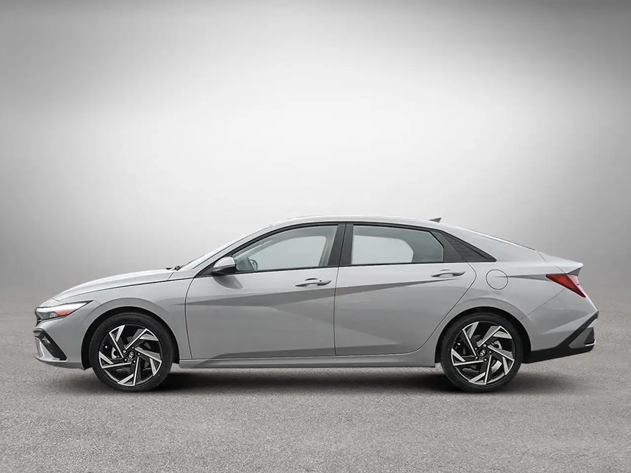 Hyundai ELANTRA снимка Hyundai ELANTRA