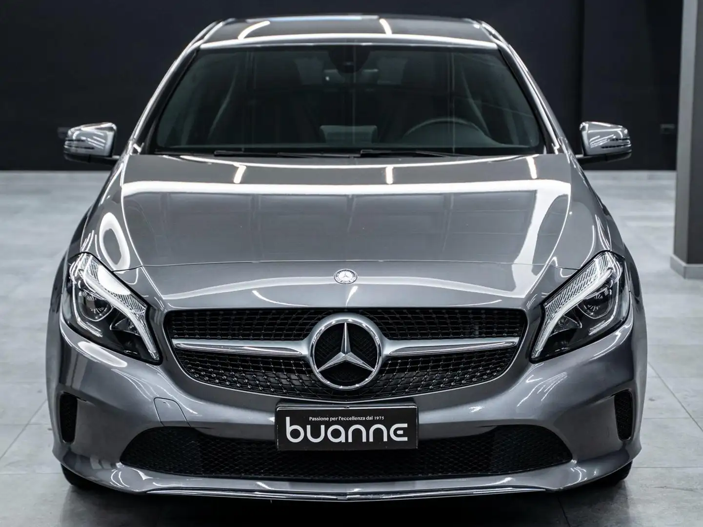 Mercedes-Benz A 180 d Sport Auto Xenon Pelle Nav Italy Km cert Gris - 2