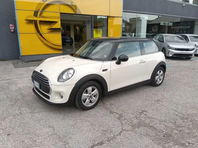 MINI Autres 4ª serie Mini 1.5 One D
