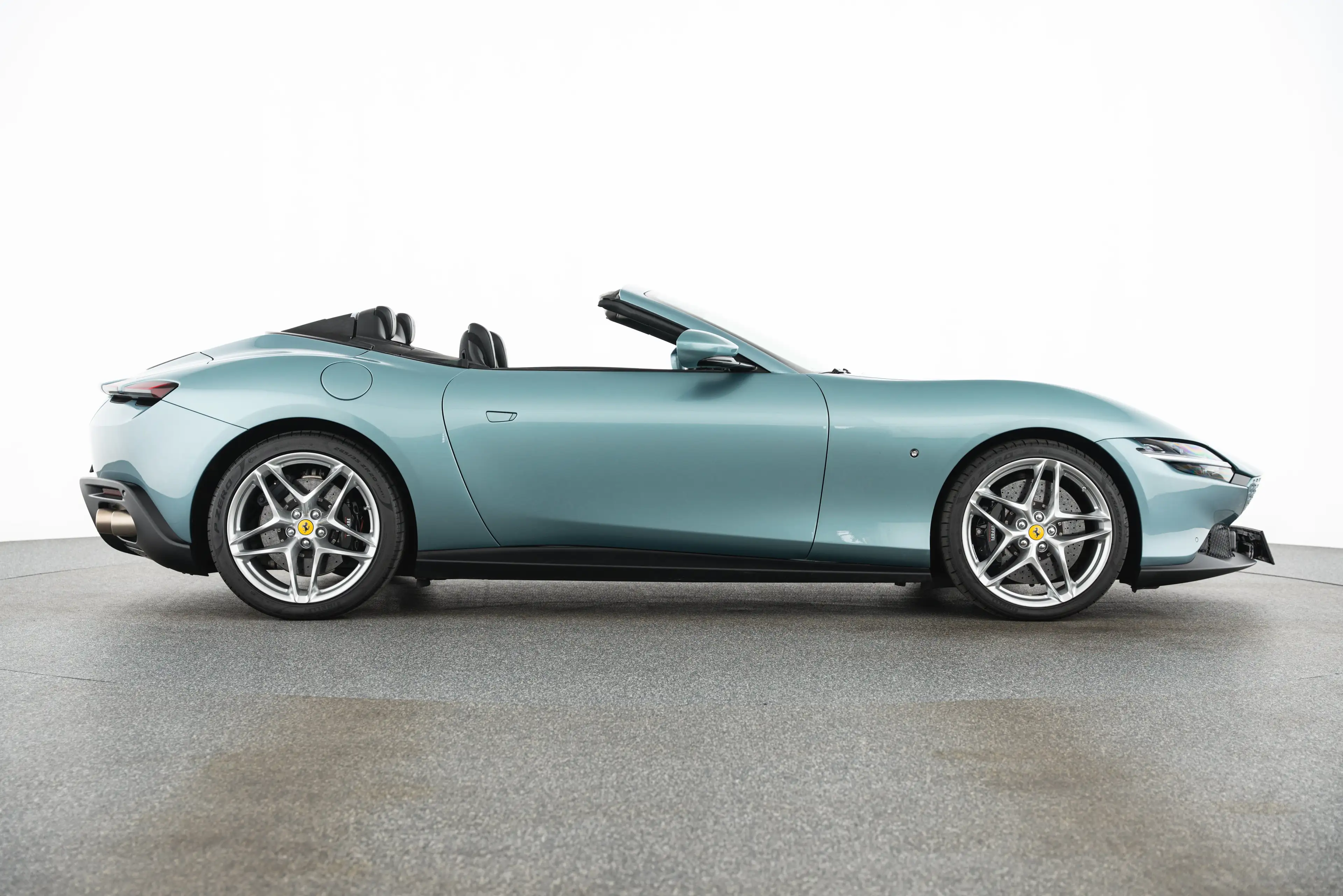 Ferrari Roma Roma Spider — photo 4