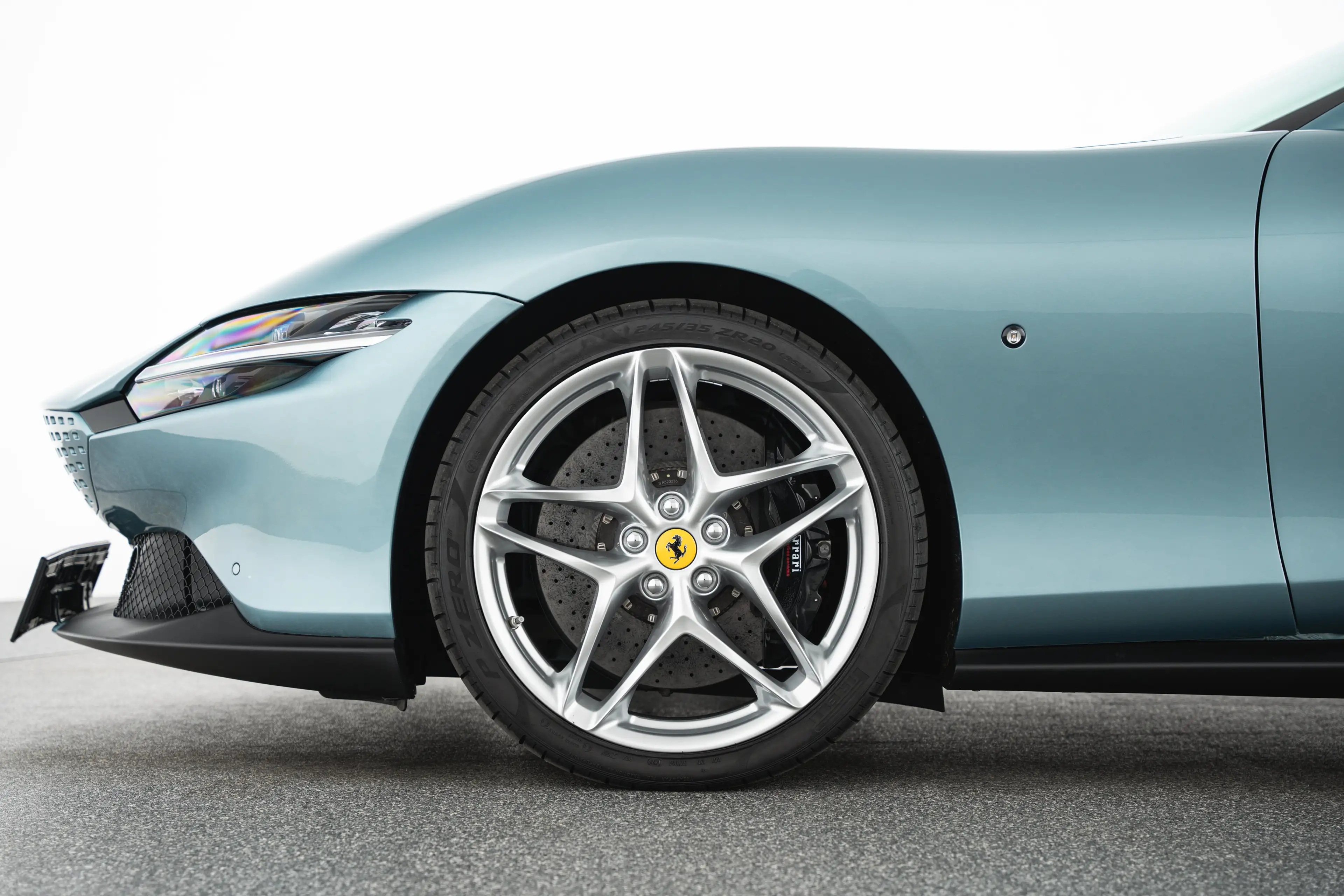 Ferrari Roma Roma Spider — photo 9