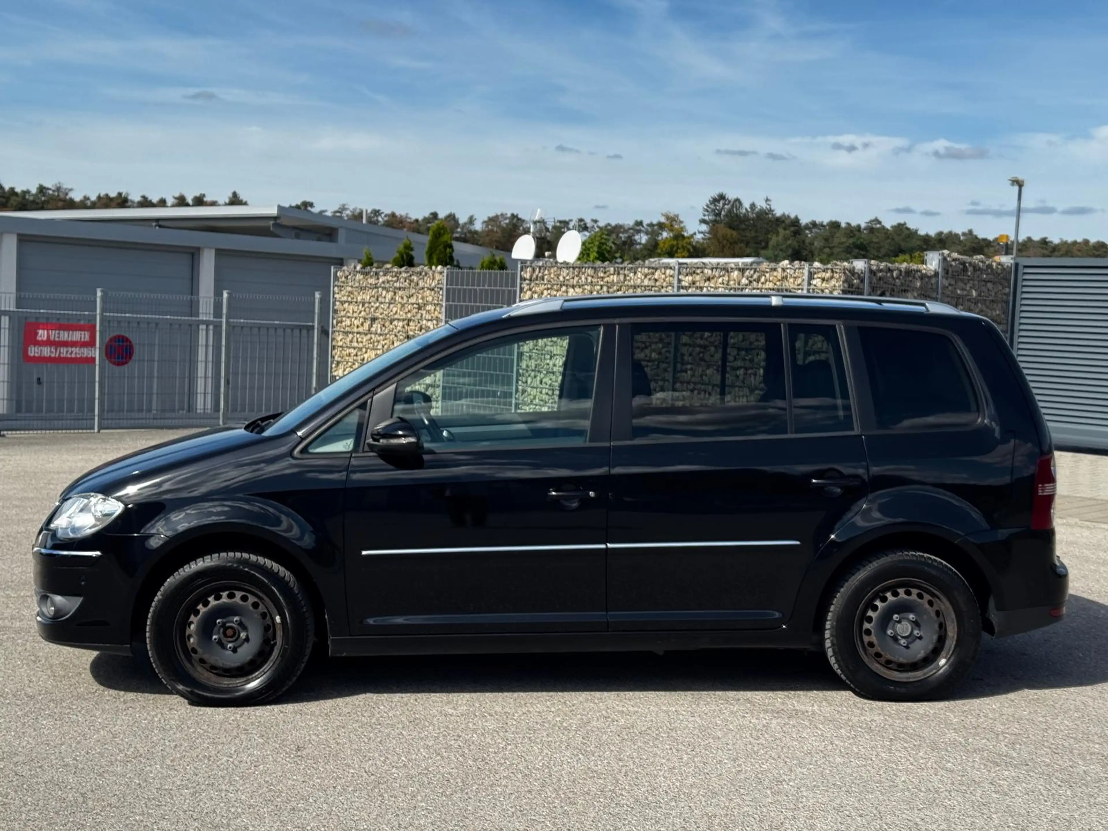Volkswagen Touran 1.4/Automatik/TÜV Neu/Service Neu — photo 4