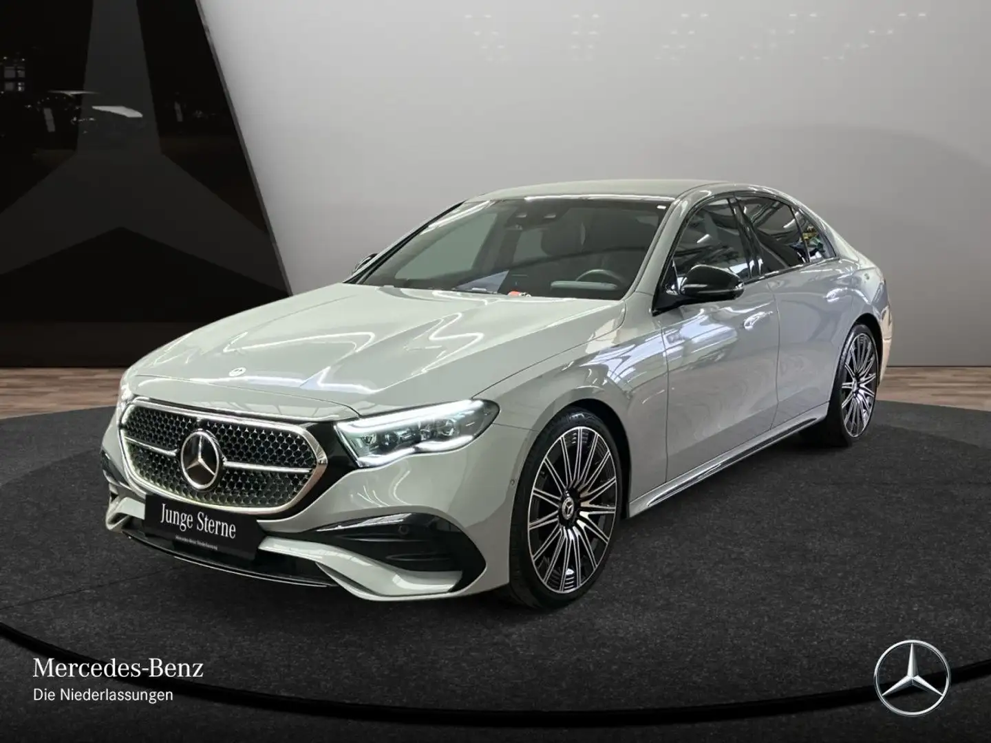 Mercedes-Benz E 450 4M AMG Fahrass 360° Stdhzg Pano Distr. Night Gris - 2