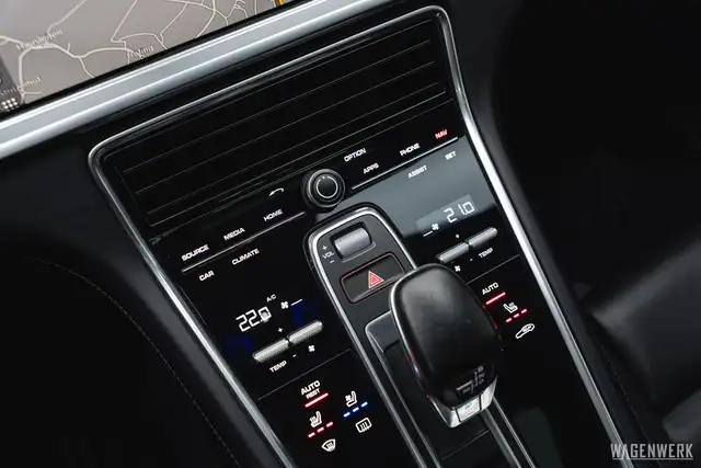 Porsche Panamera 4S Sport Turismo Aut. Ansicht 23