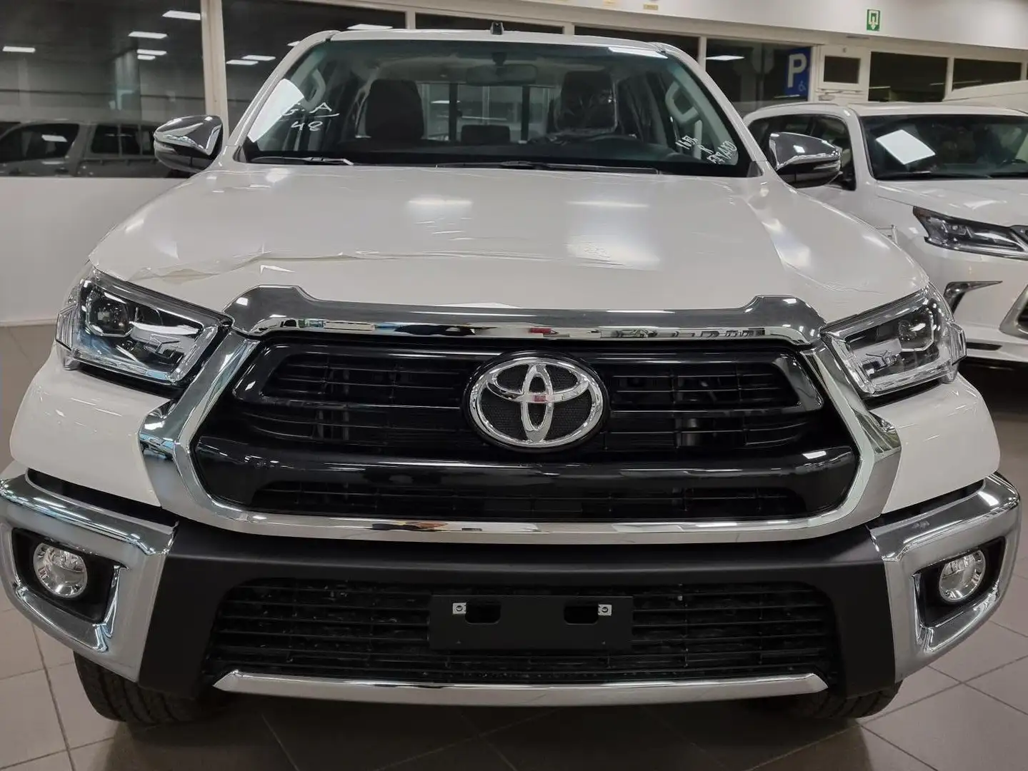 Toyota Hilux 2.7 l Petrol MT-EXPORT OUTSIDE EUROPE ONLY Blanc - 2