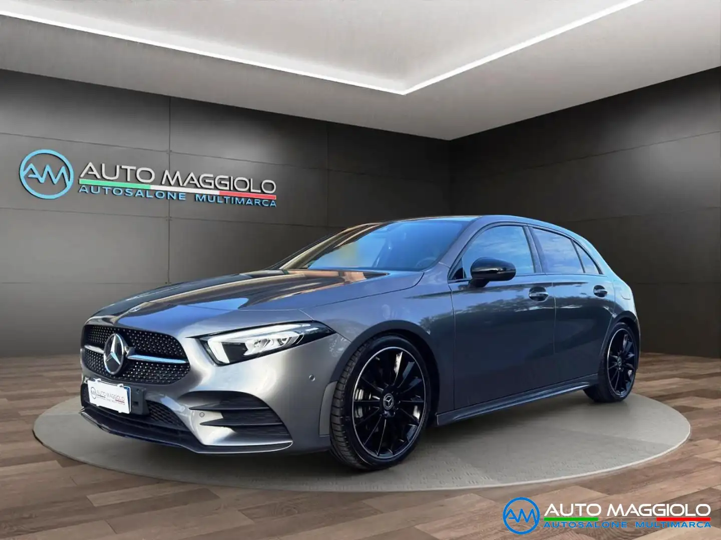 Mercedes-Benz A 180 d Automatic AMG Line Premium PREZZO REALE Gris - 1