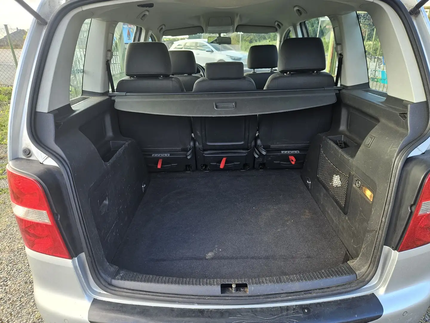 Volkswagen Touran Trendline neue #TÜV bis  09 2027# Silber - 2