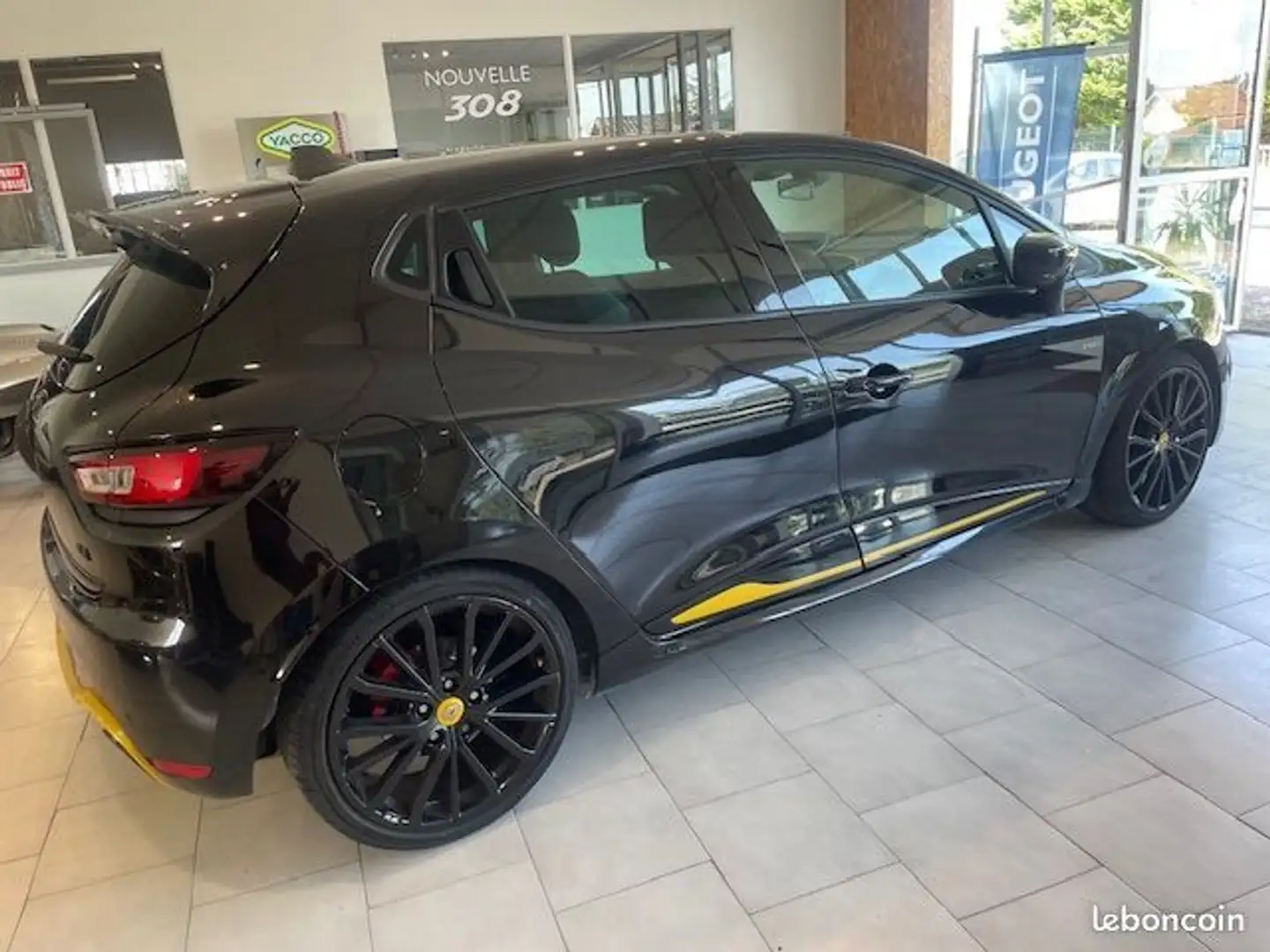 Renault Clio 18 220cv EDC 5 portes Noir - 2