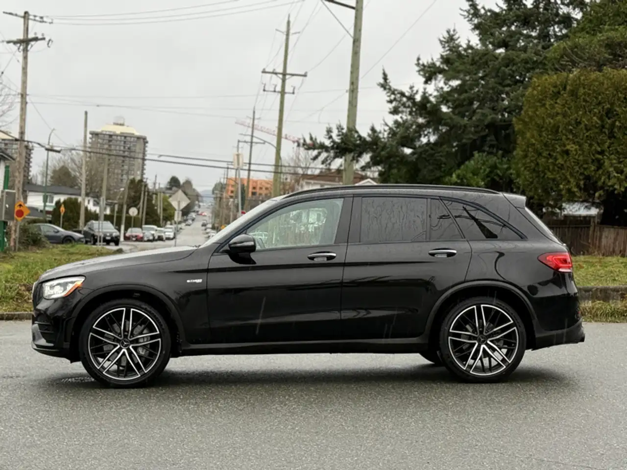 Mercedes-Benz GLC снимка Mercedes-Benz GLC