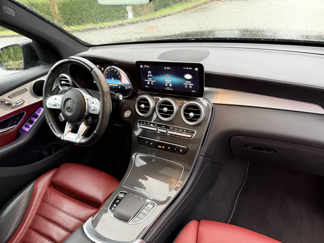 Mercedes-Benz GLC снимка Mercedes-Benz GLC