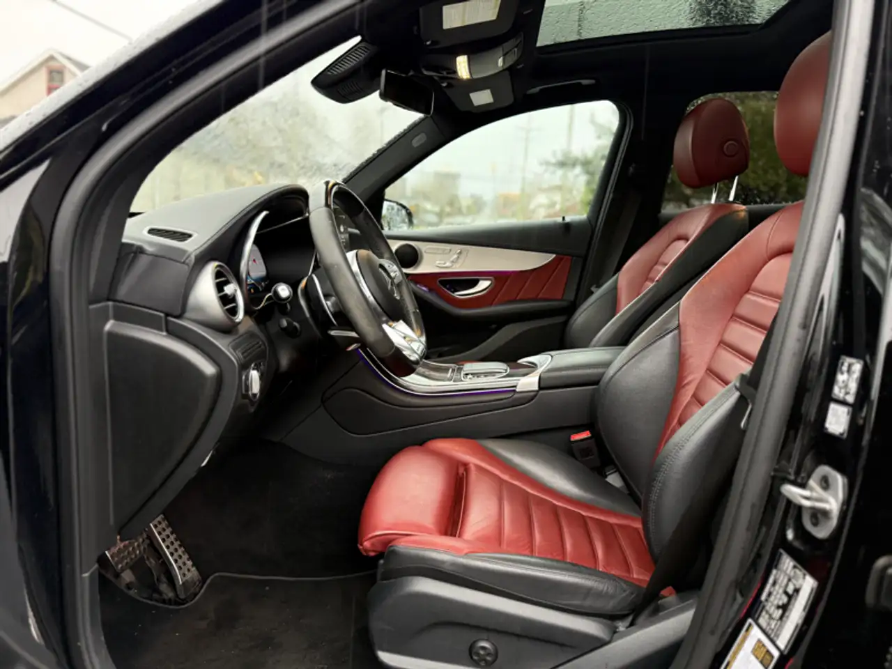 Mercedes-Benz GLC снимка Mercedes-Benz GLC