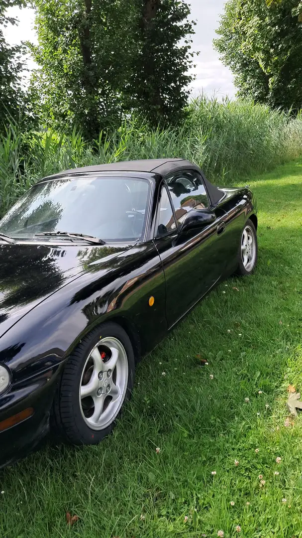 Mazda MX-5 Zwart - 2