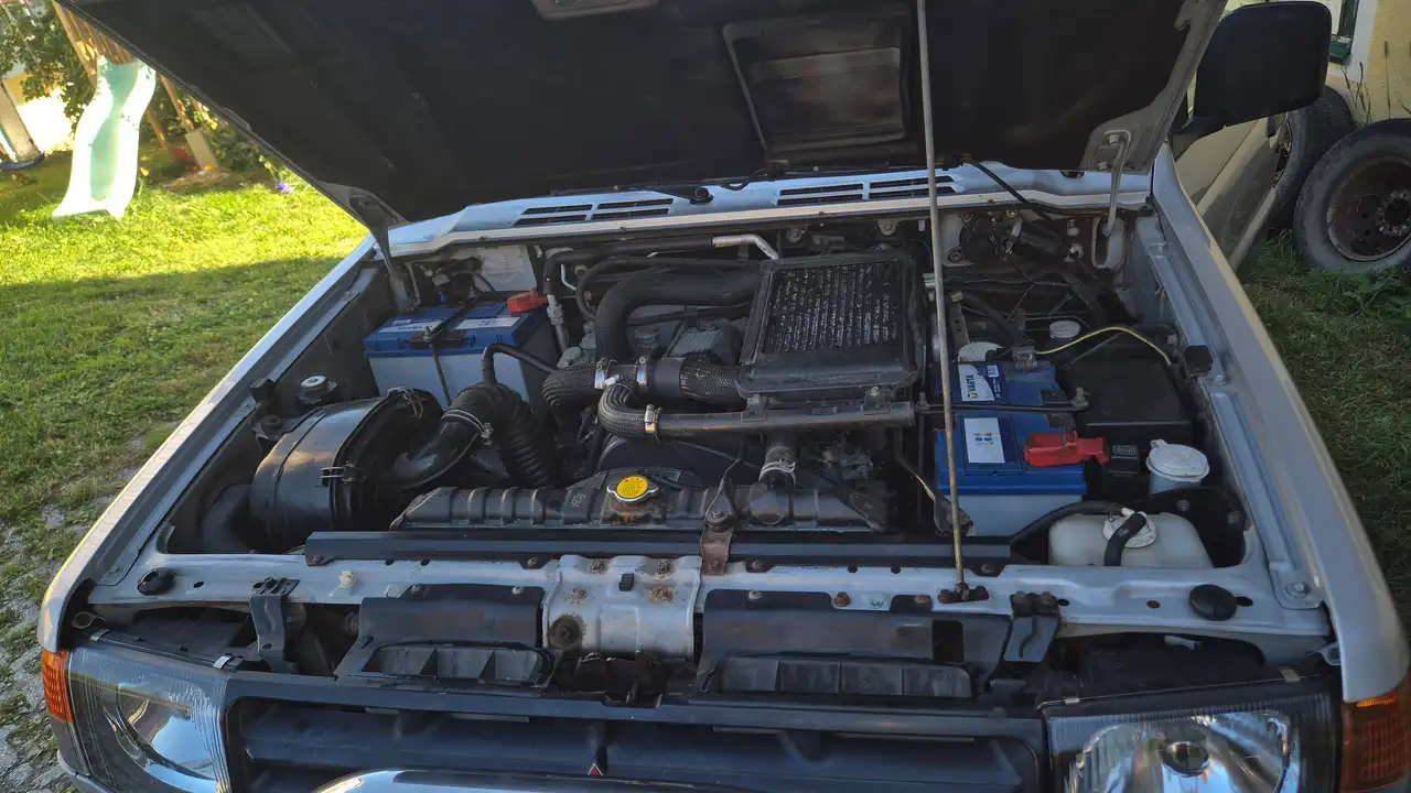 Mitsubishi Pajero Wagon GL 2,5 TDGL, foto 2
