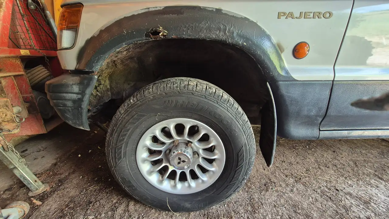 Mitsubishi Pajero Wagon GL 2,5 TDGL, foto 6