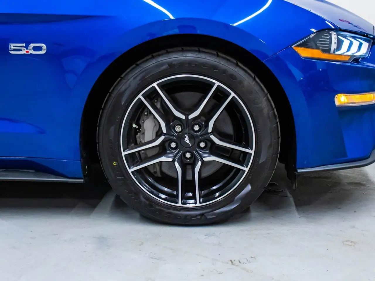 Ford Mustang снимка Ford Mustang