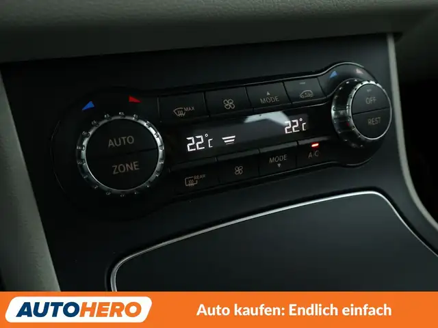 Mercedes-Benz B-Class view 25