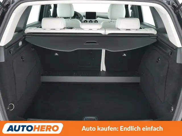Mercedes-Benz B-Class view 17