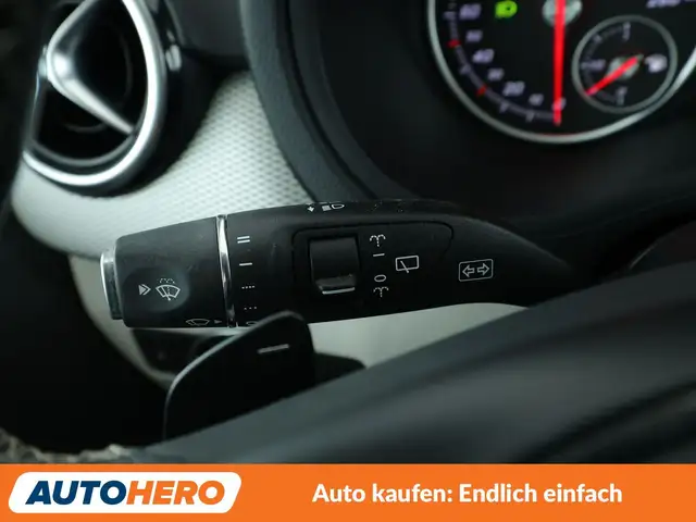 Mercedes-Benz B-Class view 28