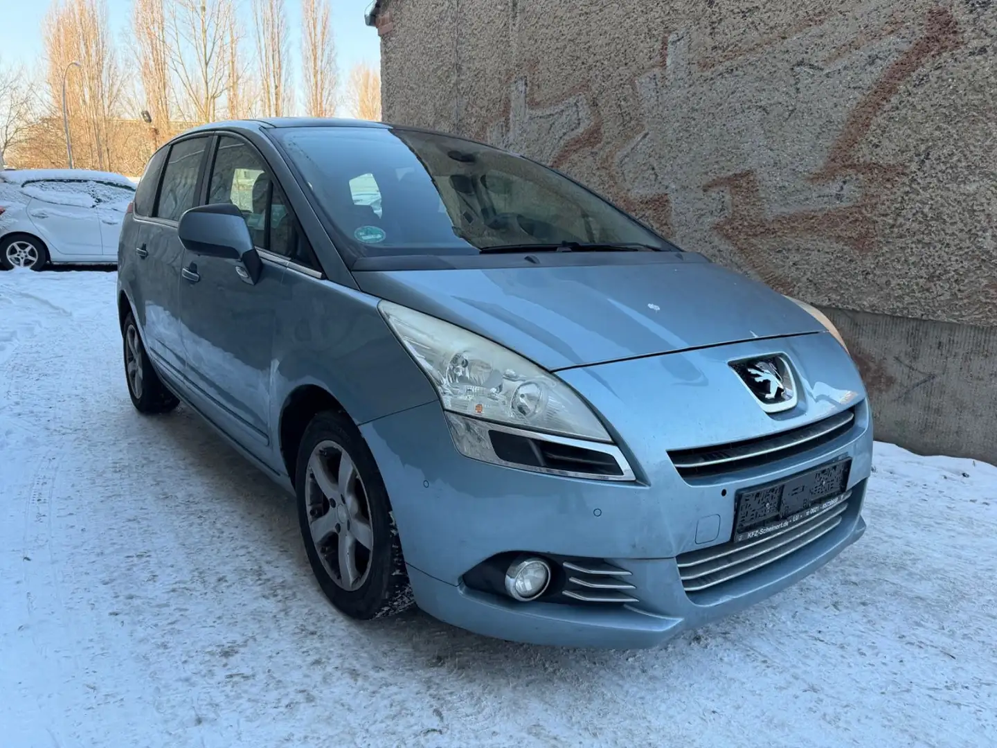 Peugeot 5008 Premium Blau - 2