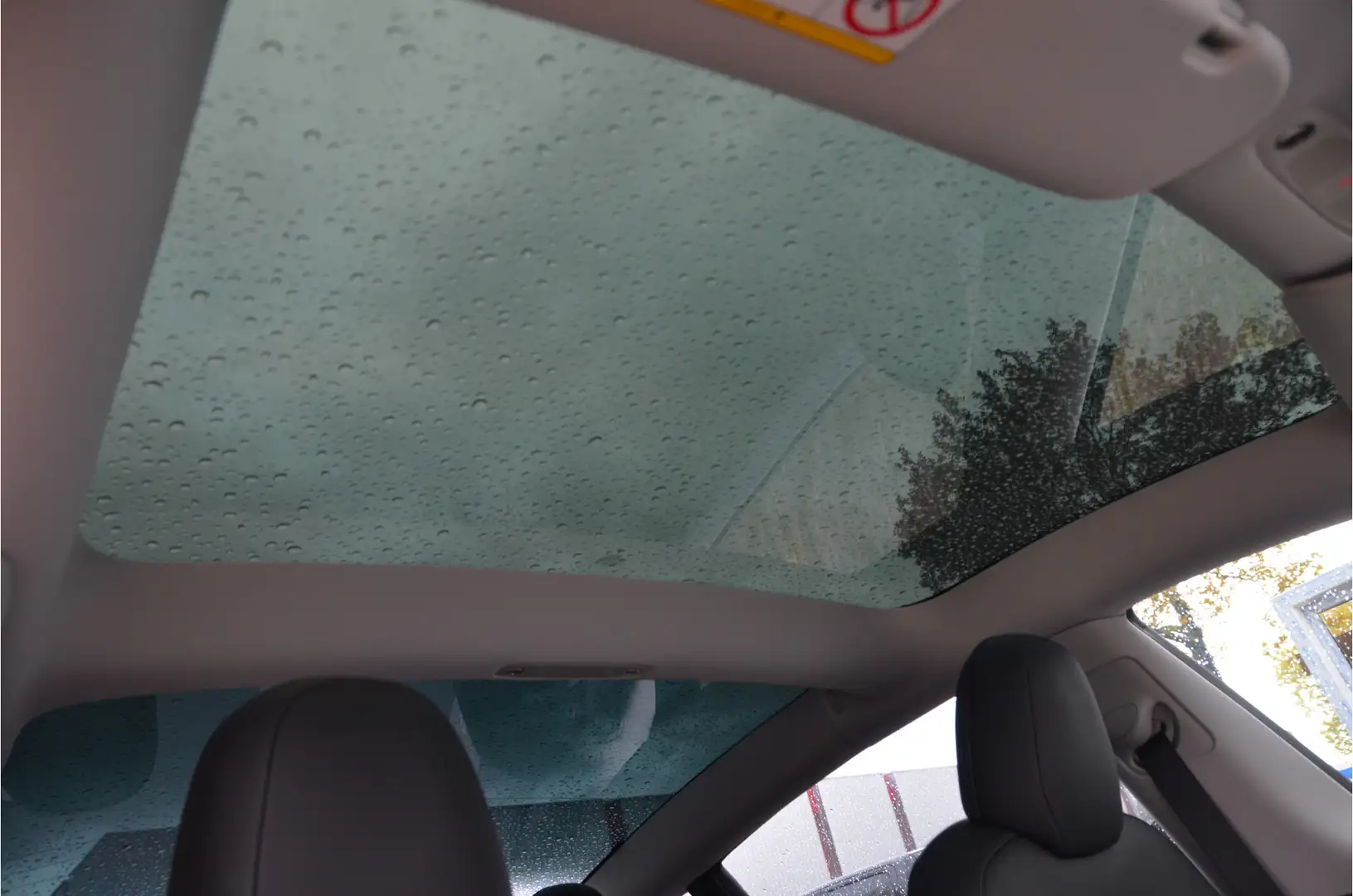 Tesla Model 3 Standard RWD Plus 60 kWh LFP Accu, Enhanced AutoPi Zwart - 2