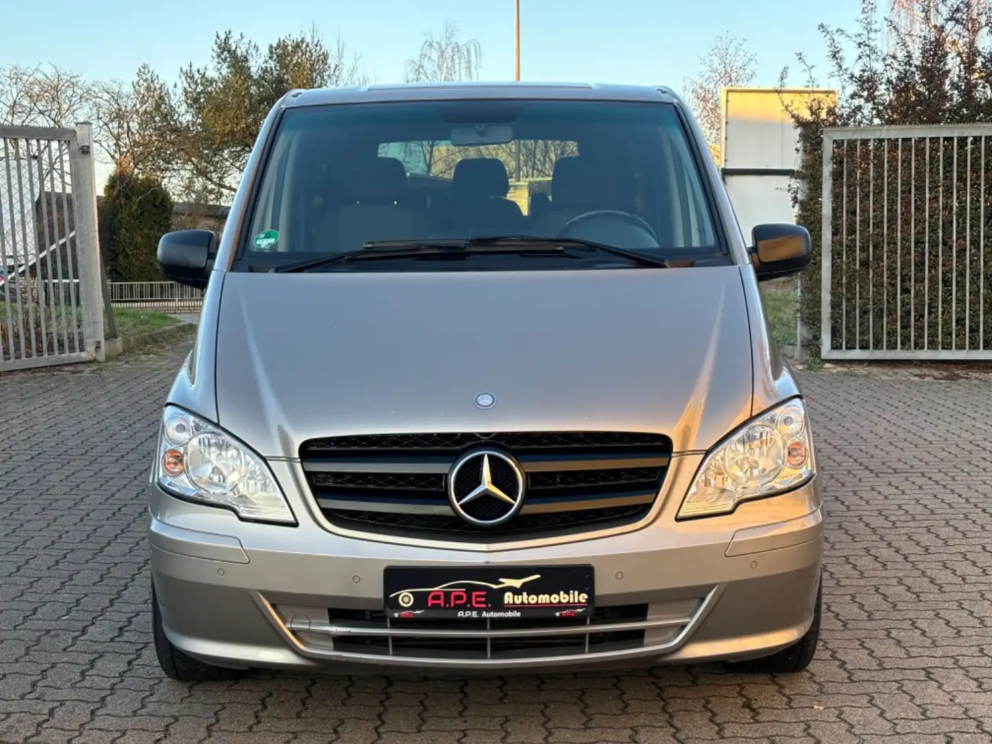 Mercedes-Benz Vito Mixto 122 CDI lang 5 Sitzer 3.0D Silber - 2