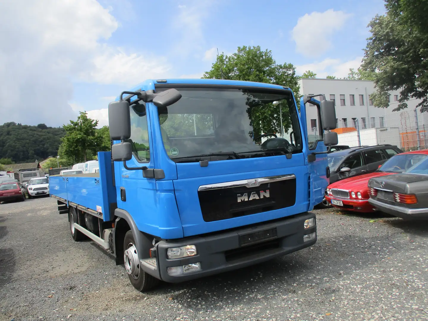 MAN 8.180   TGL Blau - 1
