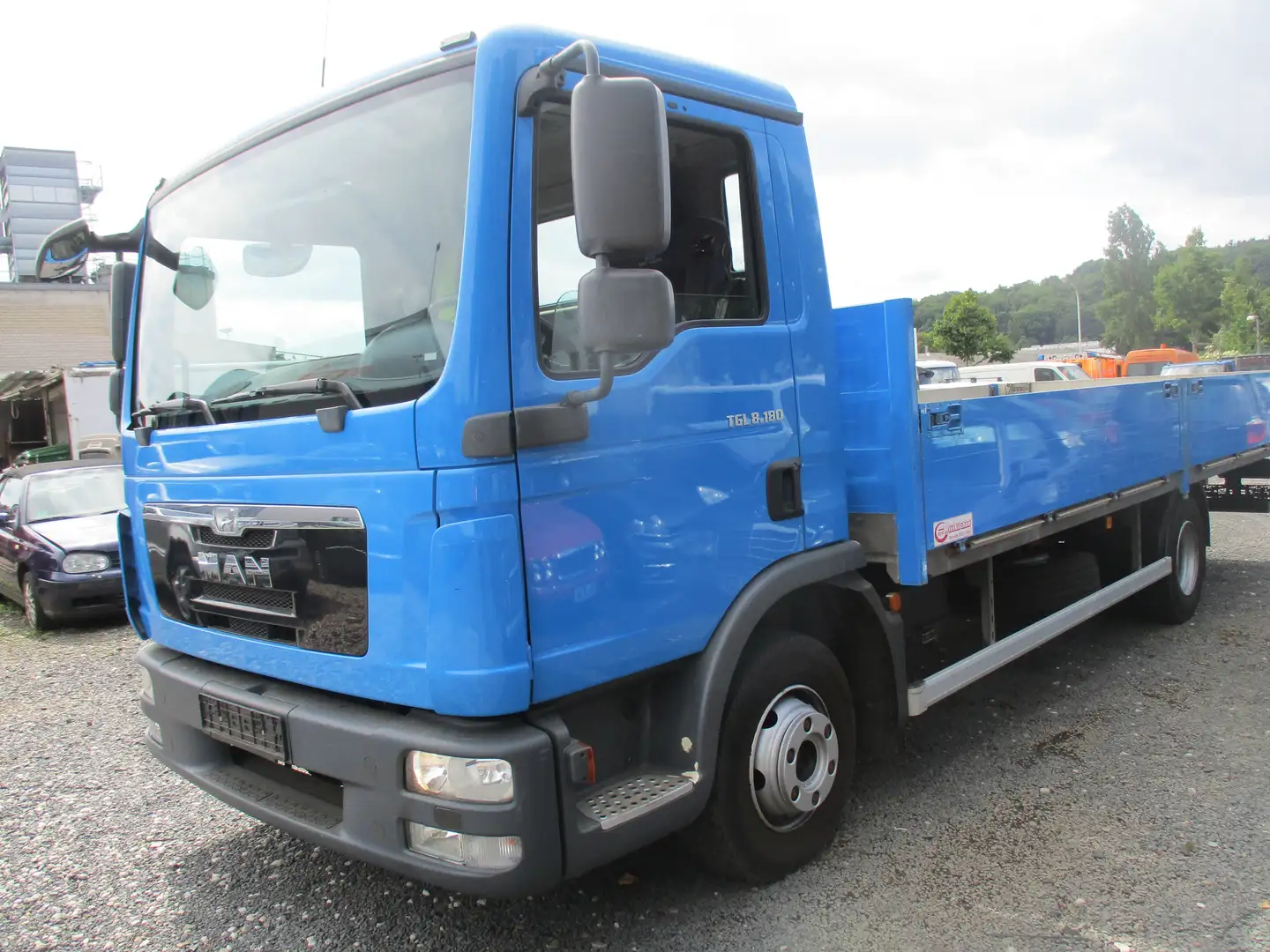 MAN 8.180   TGL Blau - 2