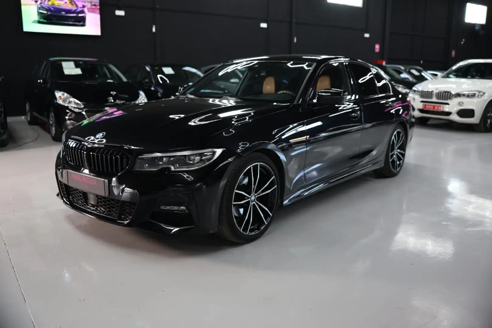 BMW BMW Serie 3 Berlina  Automático de 4 Puertas Negro - 2