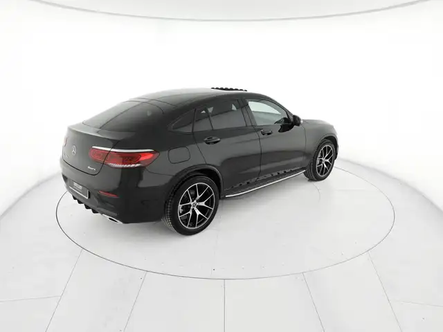 Mercedes-Benz GLC view 4