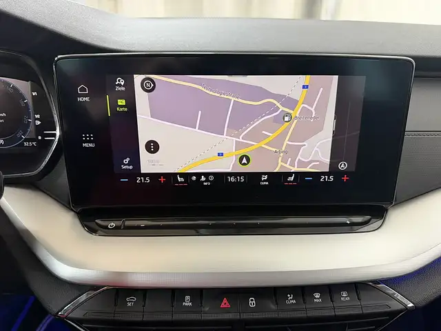 Skoda Octavia view 11