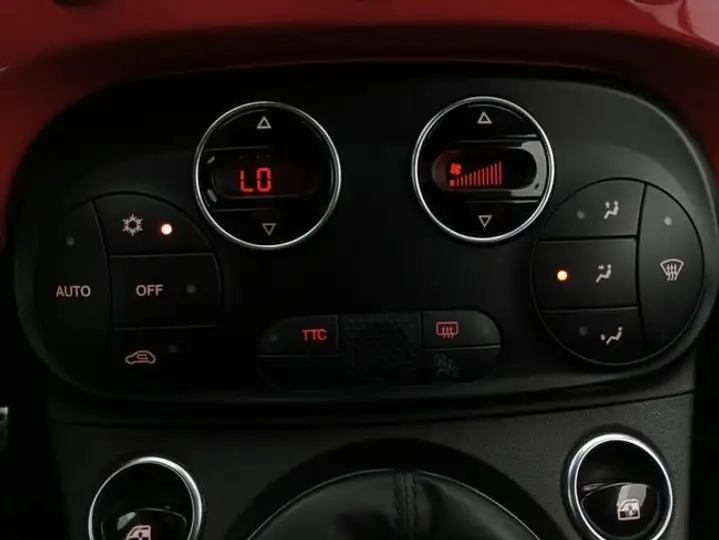 Abarth 500 2019, foto 13