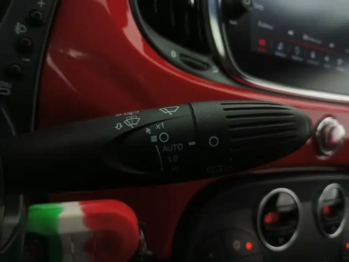 Abarth 500 2019, foto 17