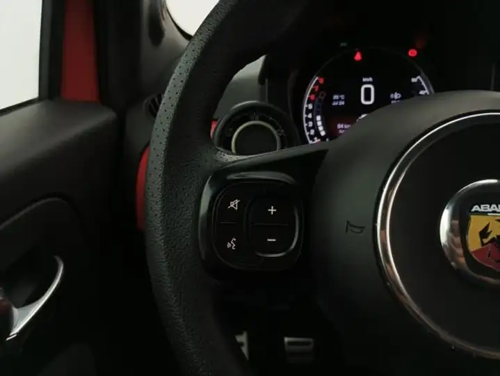 Abarth 500 2019, foto 15