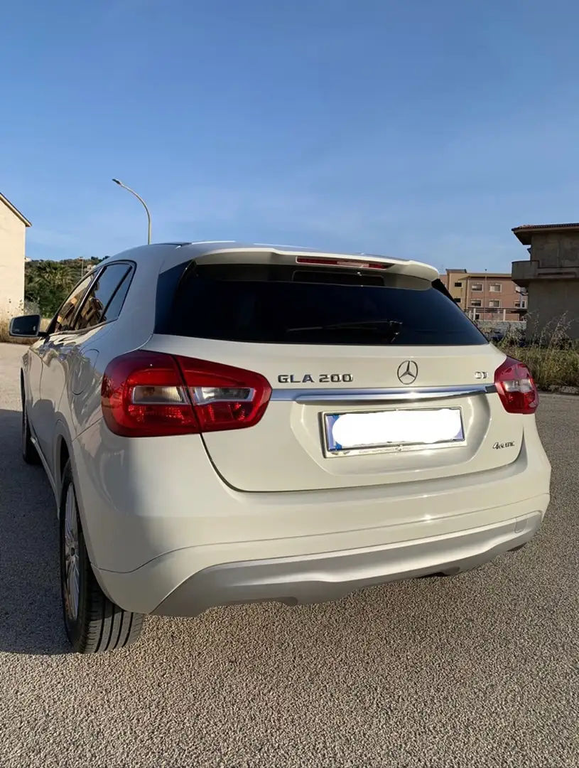 Mercedes-Benz GLA 200 d (cdi) Sport 4matic auto - 2
