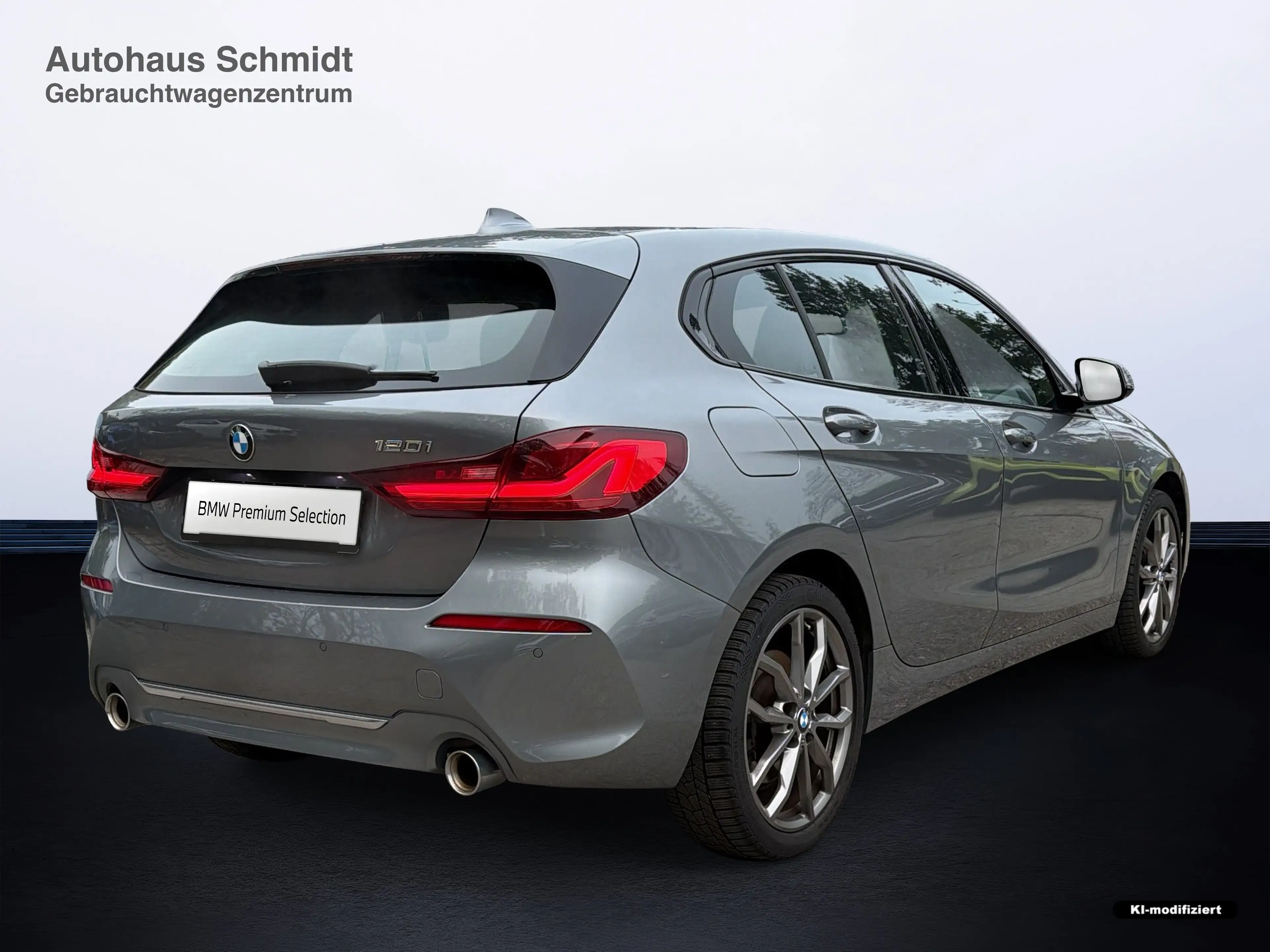 BMW 120 i Hatch — photo 5