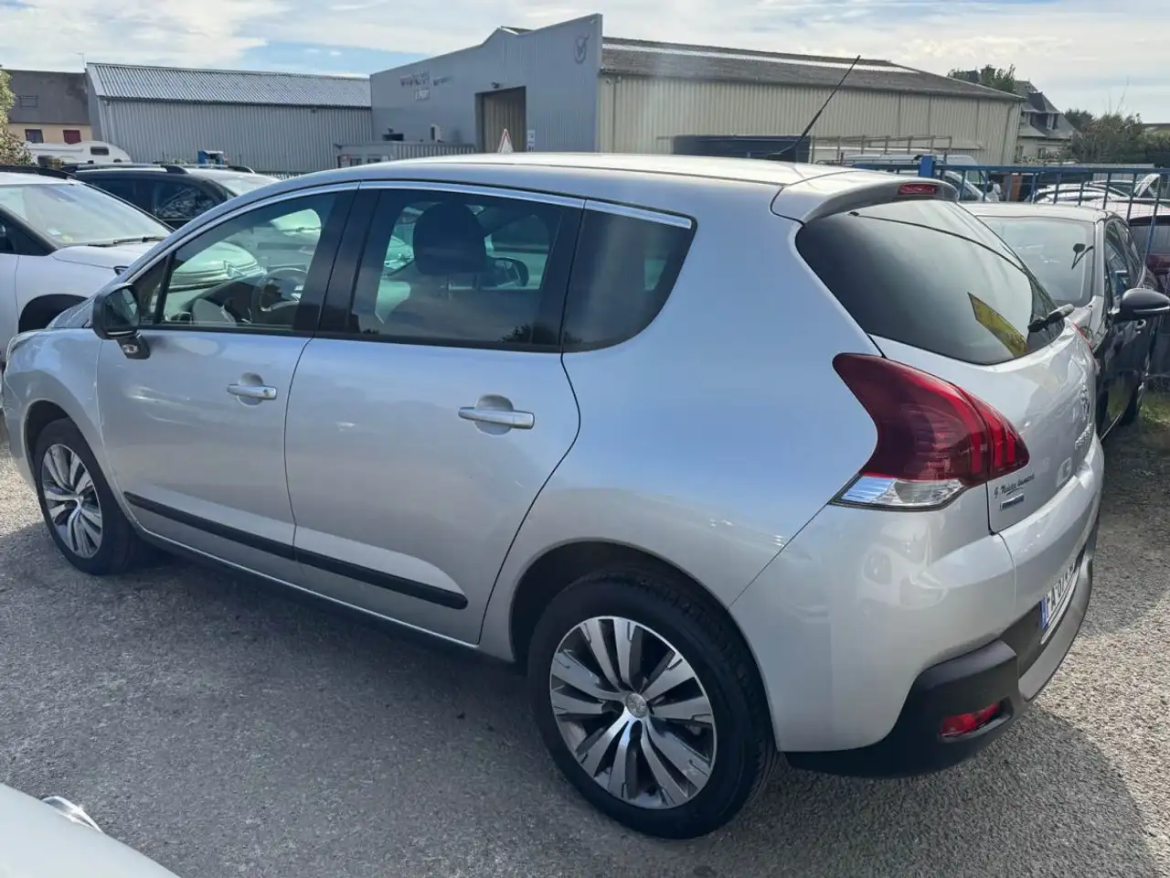 Peugeot 3008 3008 — photo 2