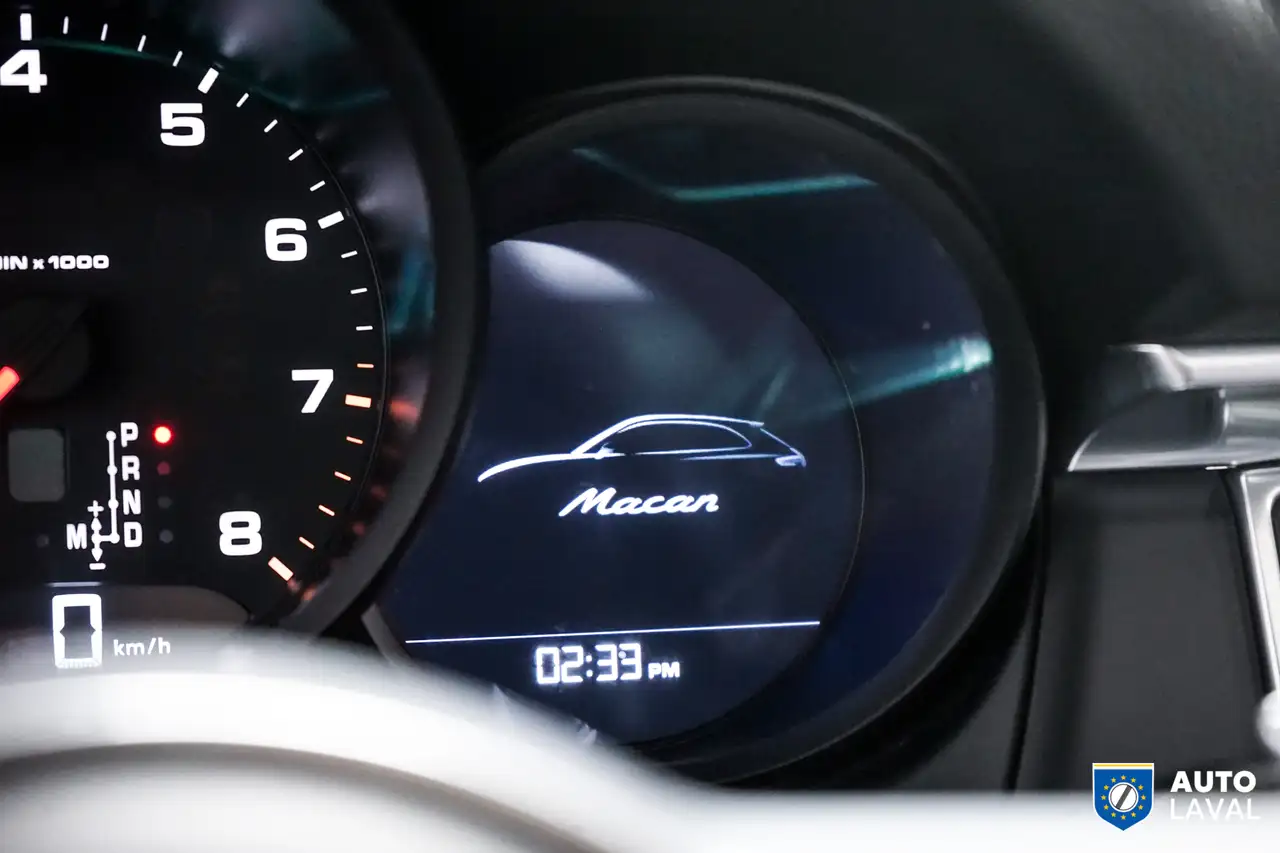 Porsche Macan снимка Porsche Macan