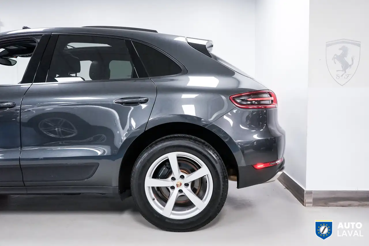 Porsche Macan снимка Porsche Macan