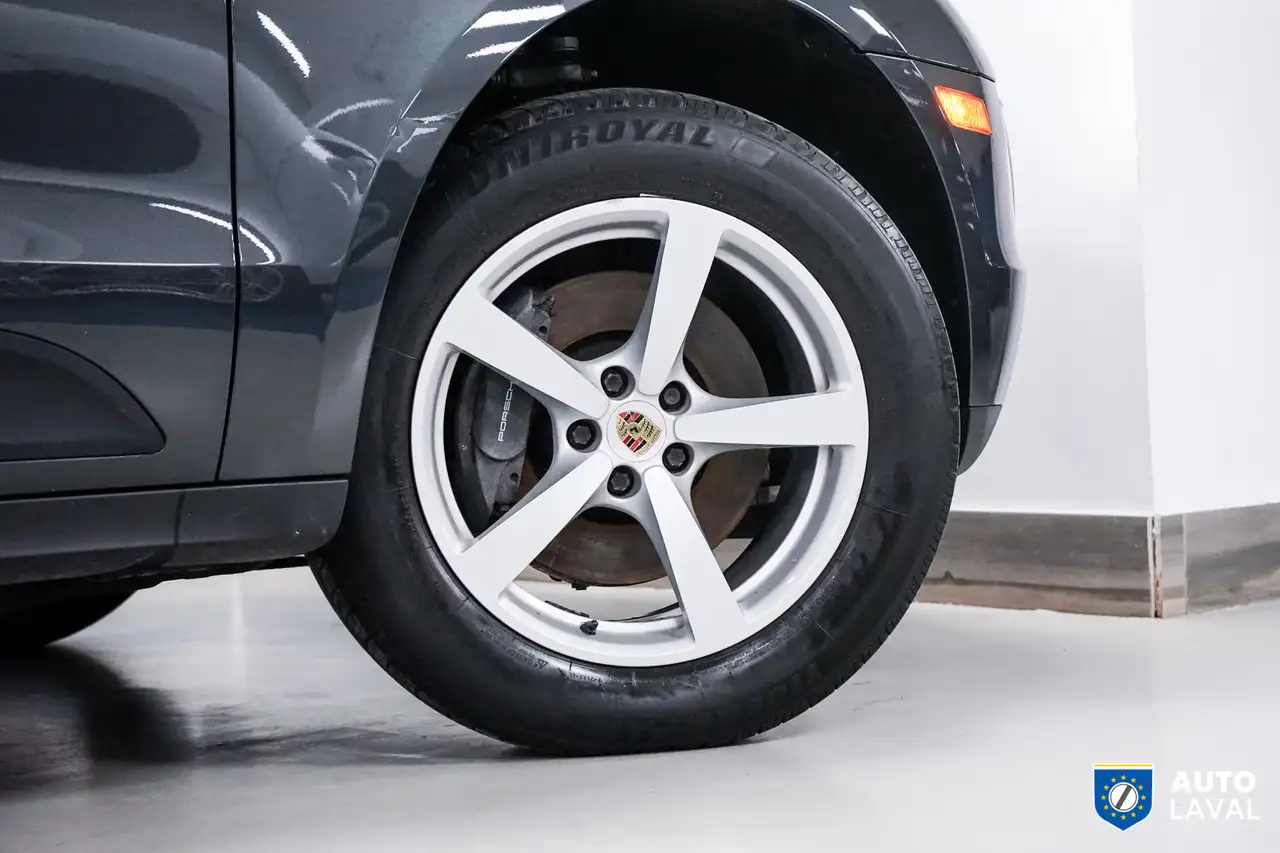 Porsche Macan снимка Porsche Macan