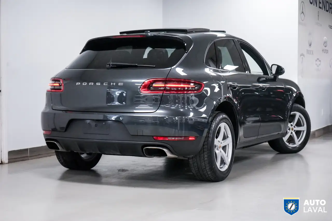 Porsche Macan снимка Porsche Macan