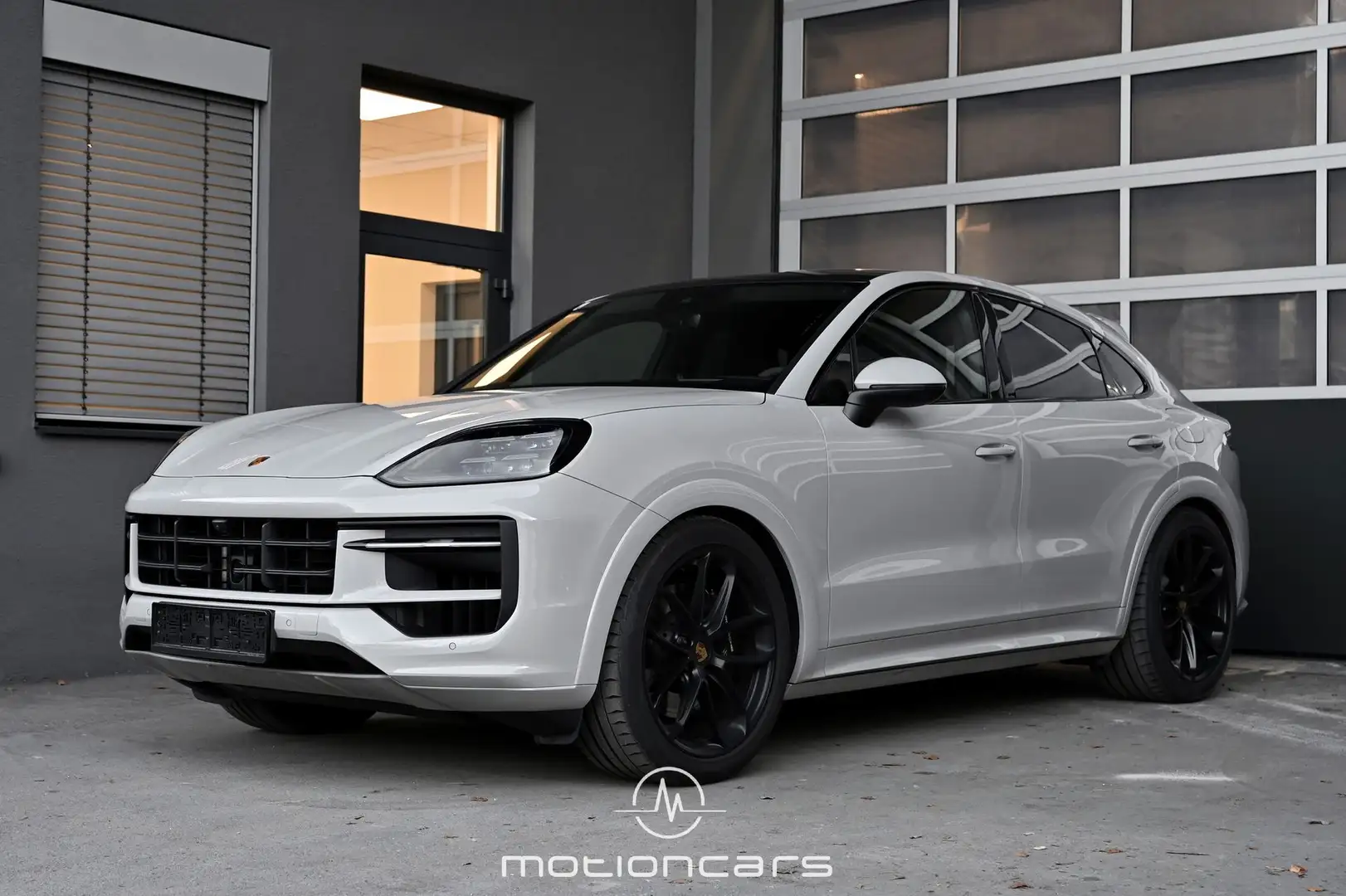 Porsche Cayenne Coupe E-Hybrid E-Hybrid Grau - 1
