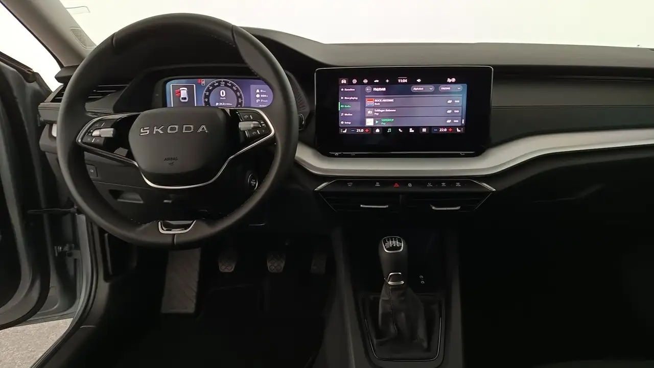 Skoda Octavia 2026 — фото 12