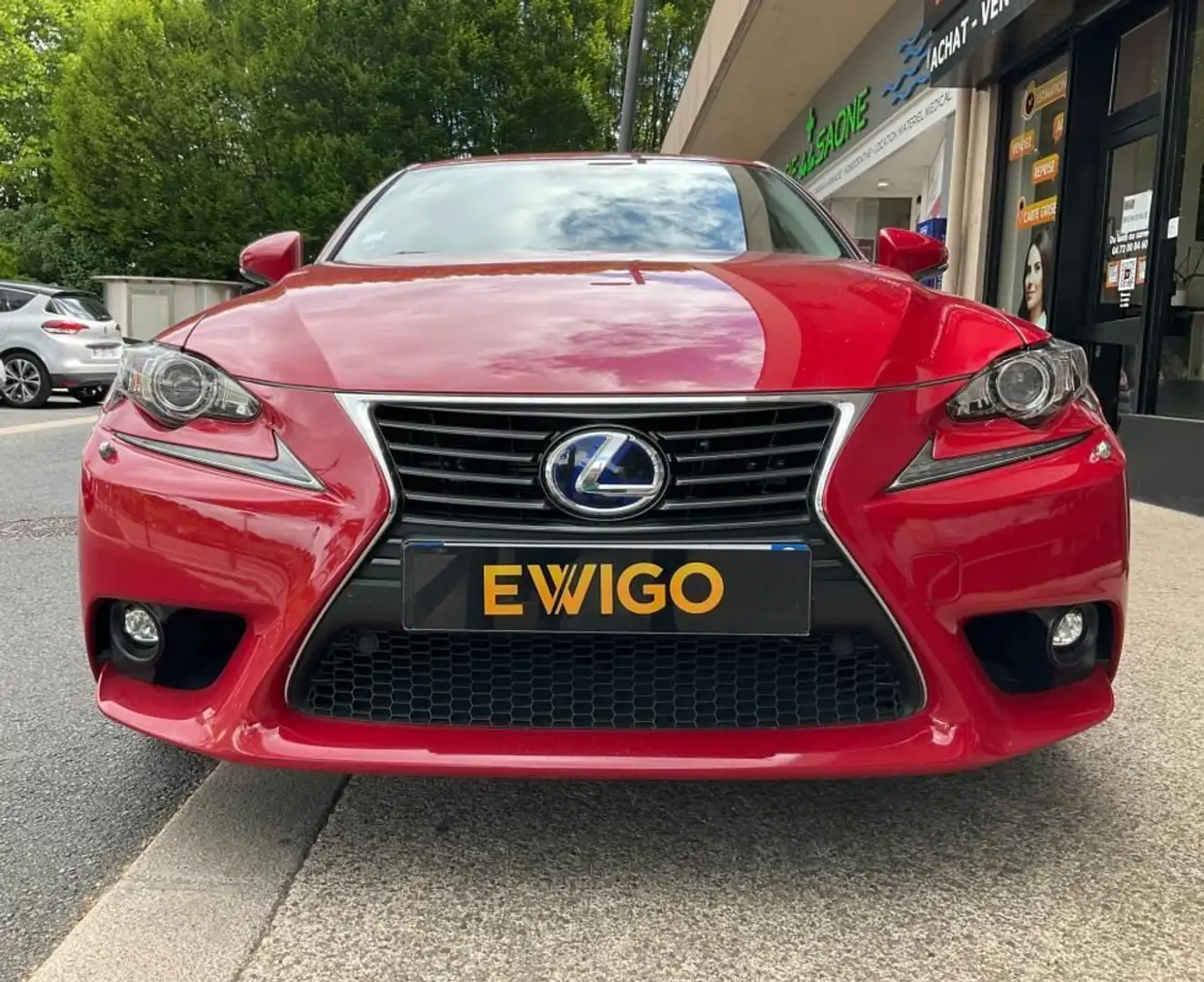 Lexus IS 300 III 300H 223CH PACK BUSINESS Rouge - 2