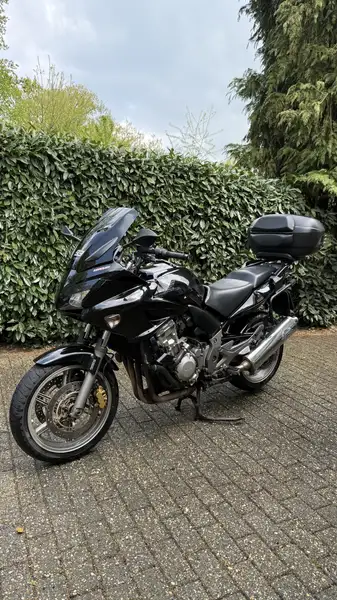 Honda CBF 1000