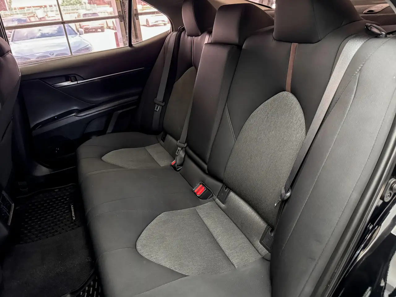 Toyota Camry снимка Toyota Camry