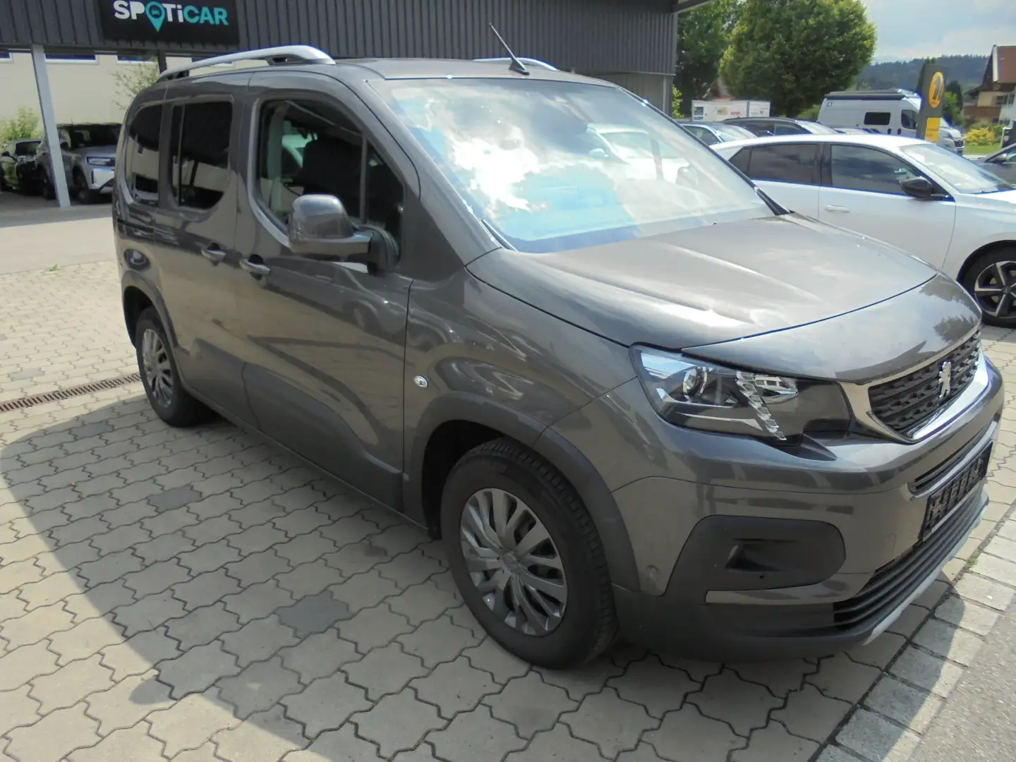Peugeot Rifter Allure L1 Sitzheizung Einzelsitze 2. Reihe AHK Grau - 1